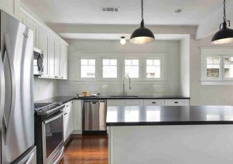 White Shaker Solid Wood Cabinets